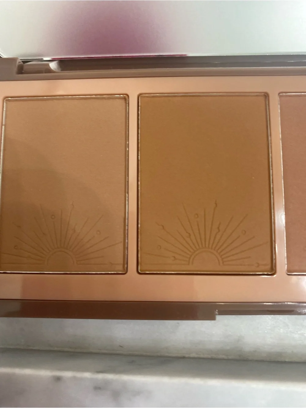 NIB Hot Commodity Bronzer Palette — Neutral Brown Shades